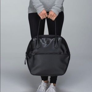Lululemon Happy Hatha Hour Bag
